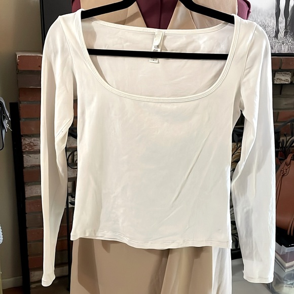 SKIMS bundle with NINE WEST 3pc - Picture 2 of 15